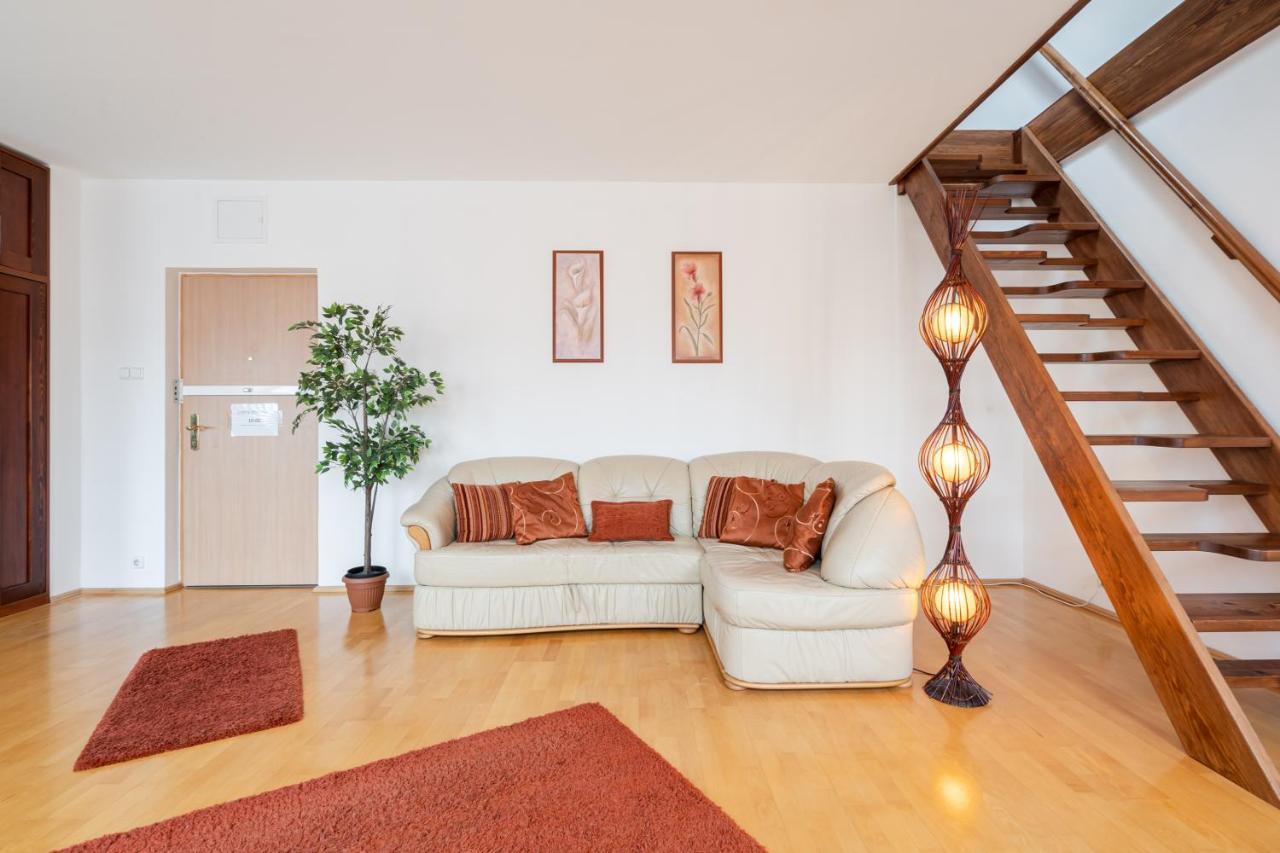 Beautiful Apartment With Ac Budapest Exterior photo